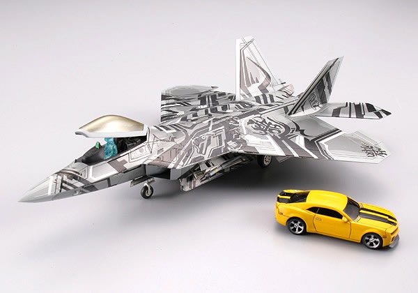 1/144航空機シリーズ『STARSCREAM』 - トランスフォーマーが好きだ! 1/144航空機シリーズ『STARSCREAM』 - トランスフォーマーが好きだ!