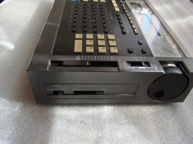 SONY, ICF-2001D - テレビ修理-頑固親父の修理日記 SONY, ICF-2001D - テレビ修理-頑固親父の修理日記