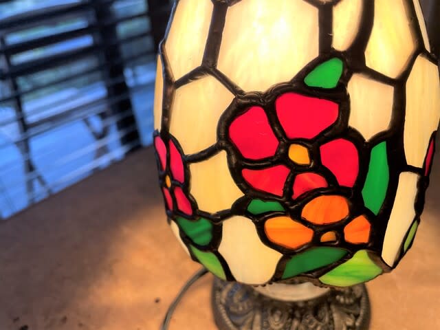 アップルブロッサムのランプ (04/13) - Stained Glass : Stained アップルブロッサムのランプ (04/13) - Stained Glass : Stained