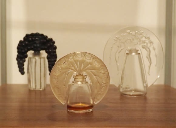 ガラスの話(9)香水瓶 ② Rene LALIQUE - 軽井沢からの通信 ガラスの話(9)香水瓶 ② Rene LALIQUE - 軽井沢からの通信