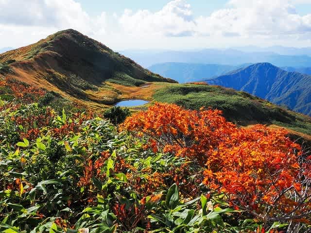 朝日連峰 日暮沢～竜門山～以東岳 往復 2024.10.12～14 その1