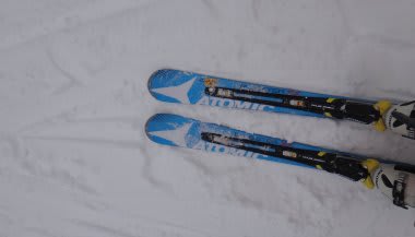 13 ATOMIC BLUESTER DEMO SXのインプレッション - 徒然スキーヤー日記