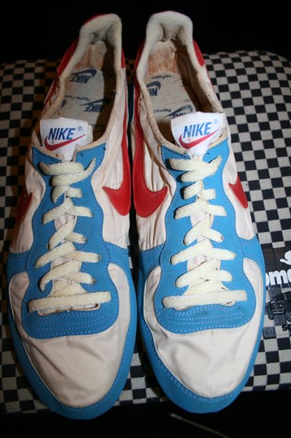 Nike american eagle running shoes best sale
