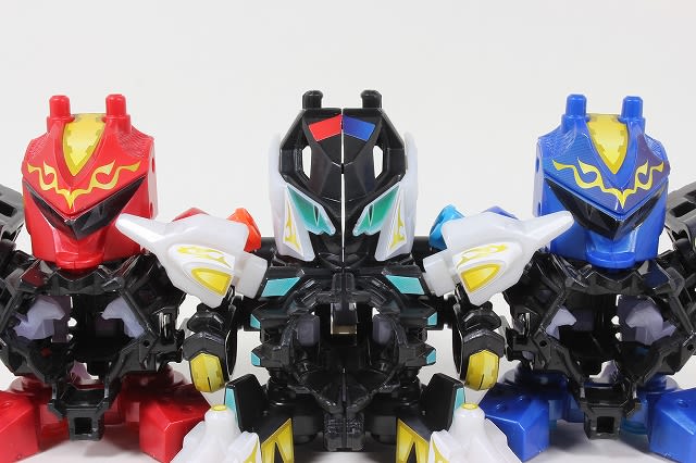 クロスファイトビーダマン トリプル=ギルシオン - 城西ドンガルドン クロスファイトビーダマン トリプル=ギルシオン - 城西ドンガルドン