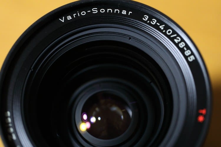Carl Zeiss Vario-Sonnar T* 28-85mm F3.3-4.0 - きままな Carl Zeiss Vario-Sonnar T* 28-85mm F3.3-4.0 - きままな