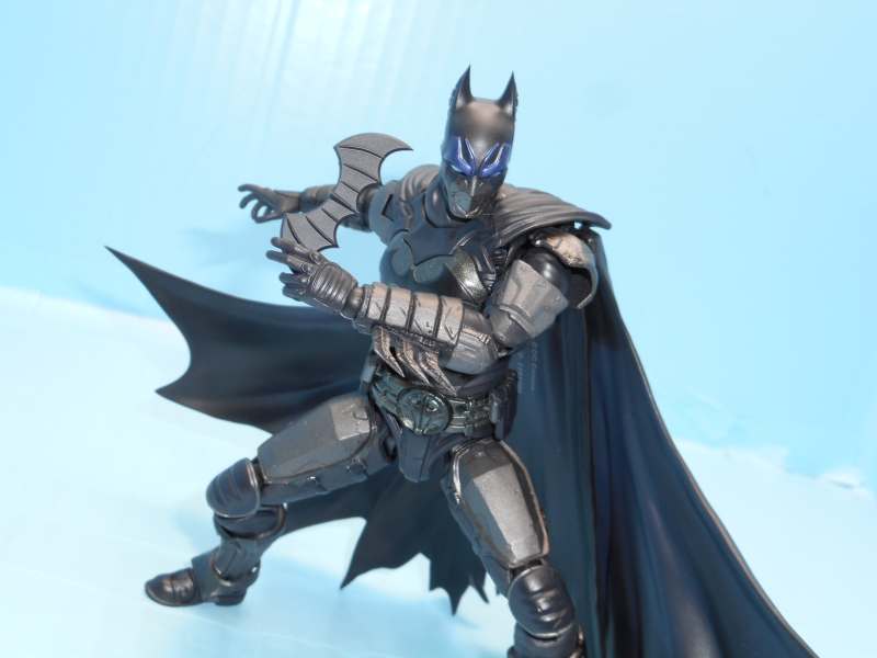 新品未開封　BANDAI SHFiguarts バットマン (インジャスティス) Bandai SH Figuarts Batman Injustice Gods Among Us Action
