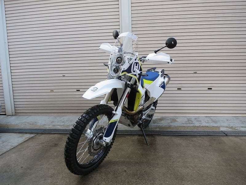 Husqvarna 701 ED MIDDLE ADVENTURE 2018spec - Husqvarna