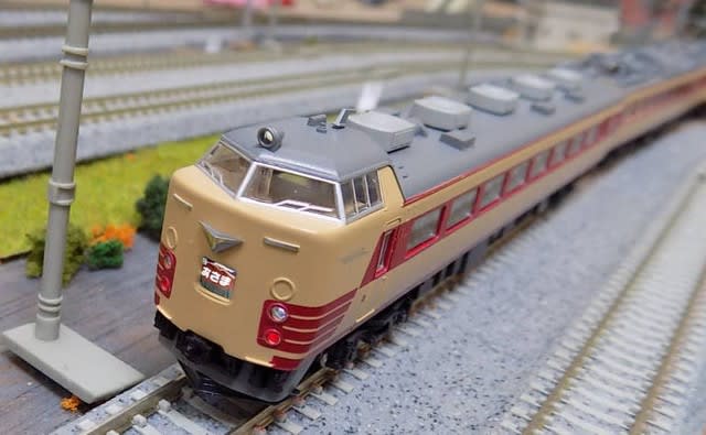 KATOの古い489系を弄る - MRFC村井レールファン