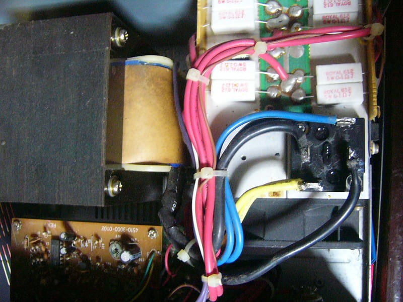 あれーっ、！！。安定化電源が突然ダウンした。！ jh1agl