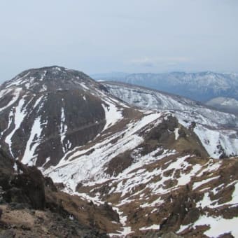 残雪の那須岳を歩く　2019年　4月17日　　その3