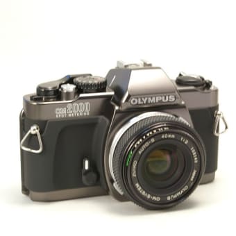 発売２０年を迎えるフルメカニカル・フィルム一眼レフ　ニコンＦＭ１０