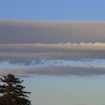 地震雲　？　