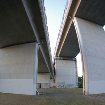 圏央道多摩川橋