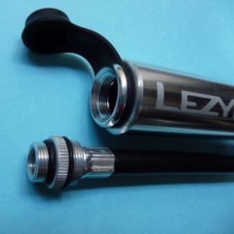 LEZYNE　レザイン　インフレーター （携帯ポンプ）