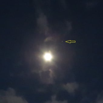 月とアルデバラン