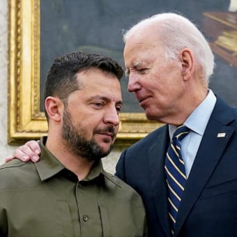 ウクライナとロシア。プーチンが御呪いで心不全や急性心不全をおこしてやれば、この戦争もあっさり終わるのに。いつまで戦争支援しなきゃあいかんのだろうか？