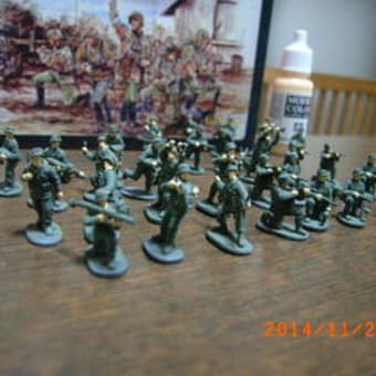 シーザーミニュチュア　WWⅡ　German PanzergrenadiersⅡ　を作る