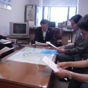 議員の発言の機会を奪うなんて許せない