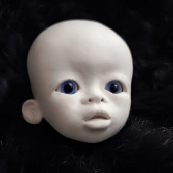 グラスアイ