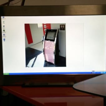 屋外ディスプレーソリューション全天候型IP65アウトドア液晶・デジタルサイネージ