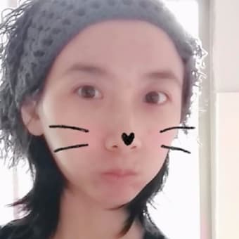 おもしろいニット帽　子供喜ぶかも