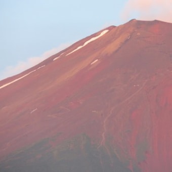 家族旅行で　山中湖　へ行って来たわ～　その４　３日目　感動の赤富士！