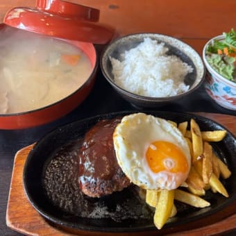 手作りの洋食屋さん里＊