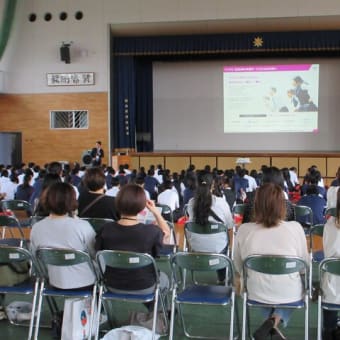 令和7年 1年次進路講演会