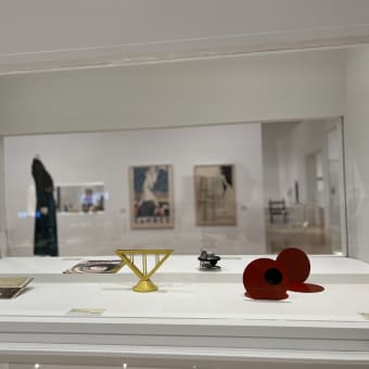 機能と装飾のポリフォニー｜豊田市美術館