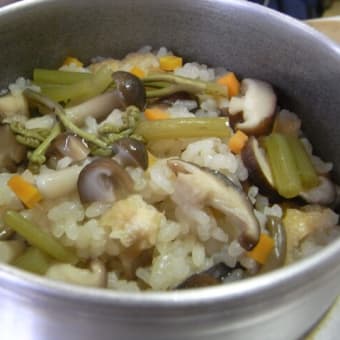 観光地で時間の掛かる釜めしランチ　＠つくも