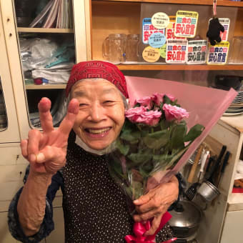 おばあちゃんの『笑顔』に支えられた1週間………🥰👏💕