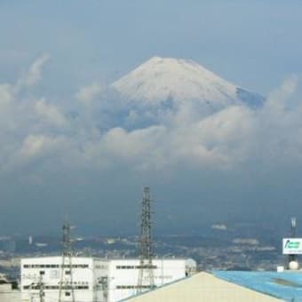 パーっと晴れる