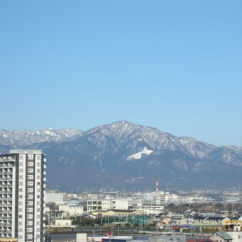 大山、丹沢、箱根は雪でしたね。