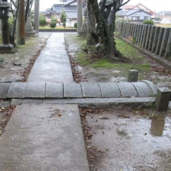 上別府日吉神社参道橋　　　築上郡築上町