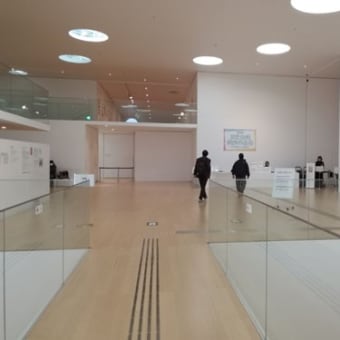 三浦半島「横須賀美術館」