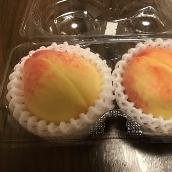 あら川桃買った