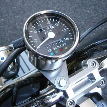 ホンダジャイロに汎用スピードメーター