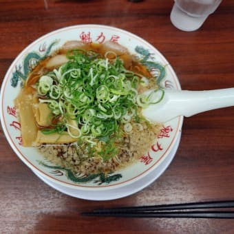 魁力屋の特製醬油ラーメン