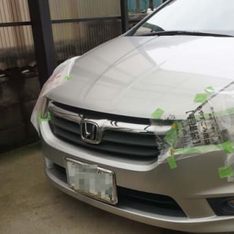 車の手入れ　ヘッドライト磨き