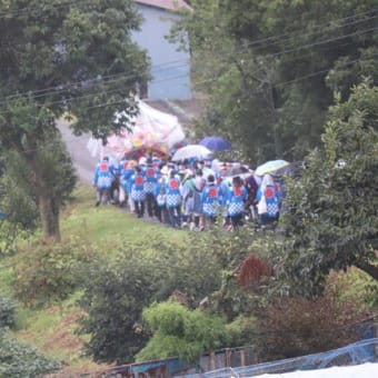 秋祭り　八幡神社への奉納　打ち囃子