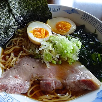 はまんど横須賀　★鯵煮干の荒炊きそば