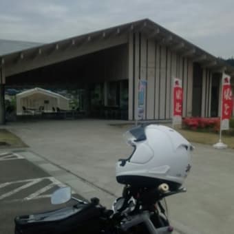 雨の前に