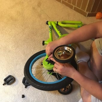 ４歳の誕生日にラレーの自転車