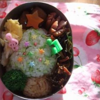 クリスマスツリーなんですけど・・・ね。
