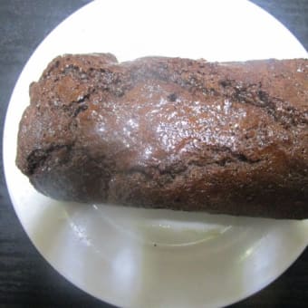 しっとりシロップのチョコパウンドケーキ