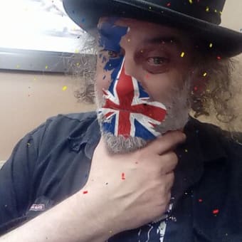 Superdavebeastula The Union Jack Flag Alien.   😀😃😂🤣😈👽👾🇬🇧