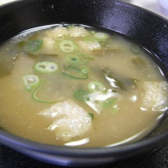 観光地で時間の掛かる釜めしランチ　＠つくも