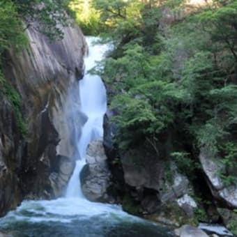 【　昇仙峡・仙娥滝　】　山梨県甲府市