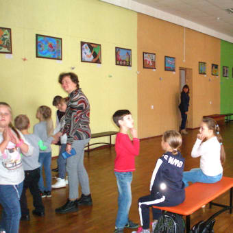 豊橋児童絵画展がミンスクで開催　２