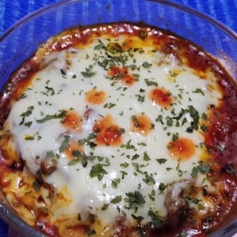 【05/29晩御飯】宮崎黒毛トマト煮チーズ乗せ、これでチーズはあと１回分なんだね：D